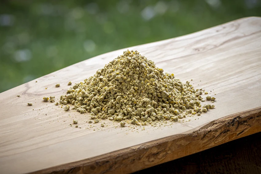 Modesto Milling Chick Starter & Grower Crumbles feed, manufacturer photo