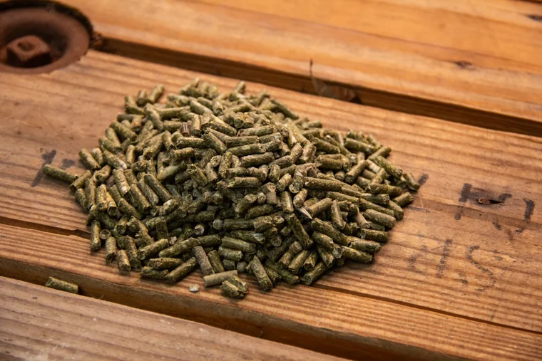 Rabbit Pellets, 25 LBs manufacturer product photo