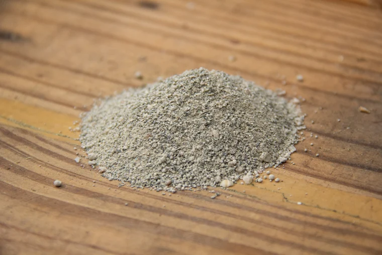 Organic Kelp Based Healthy Mineral for Cattle, Goats, and Horses, 10lbs manufacturer product photo